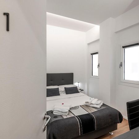 Bnbutler - Inbrera Suites - Giulianova, 1 Milano Exteriör bild