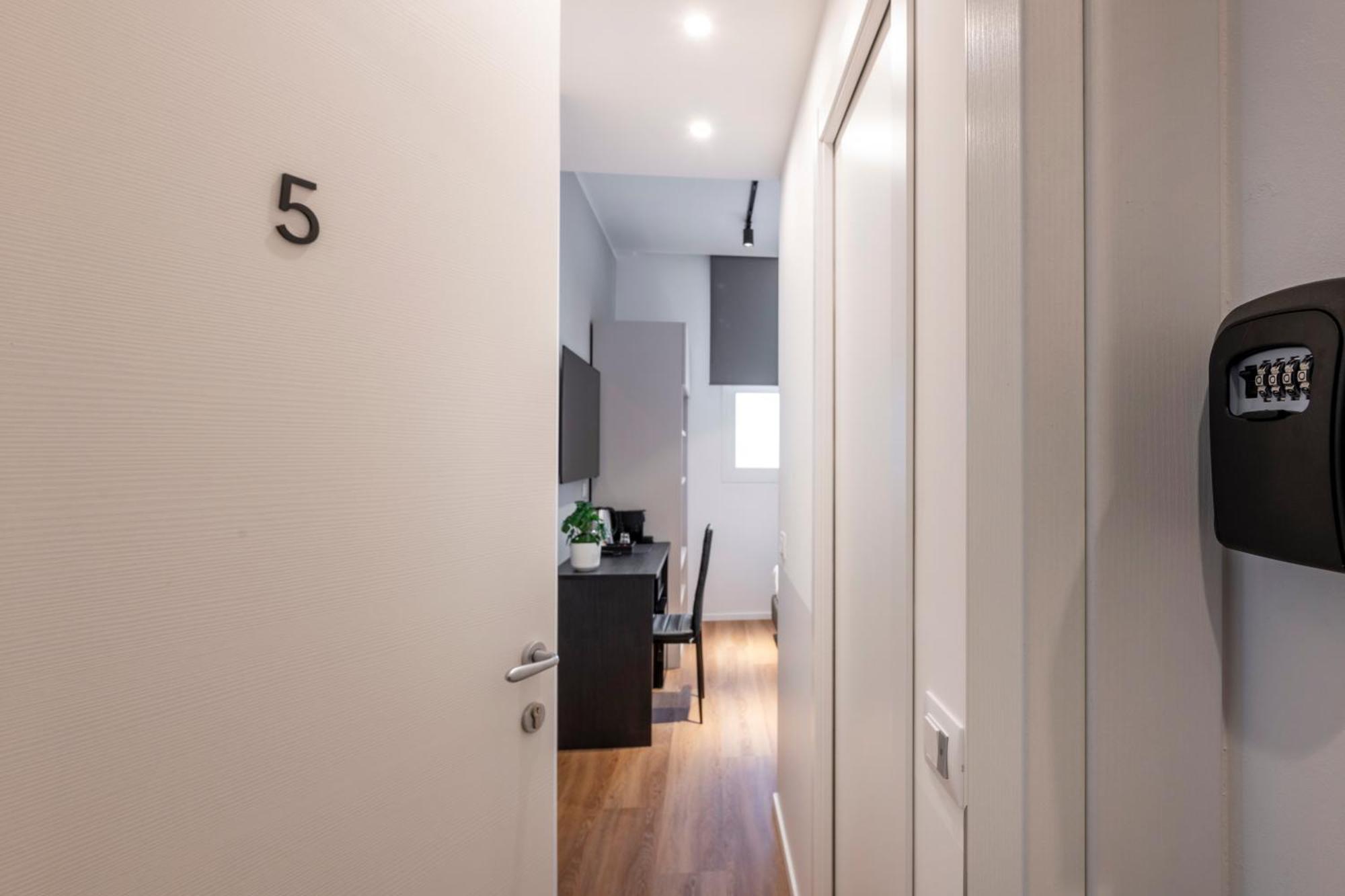 Bnbutler - Inbrera Suites - Giulianova, 1 Milano Exteriör bild