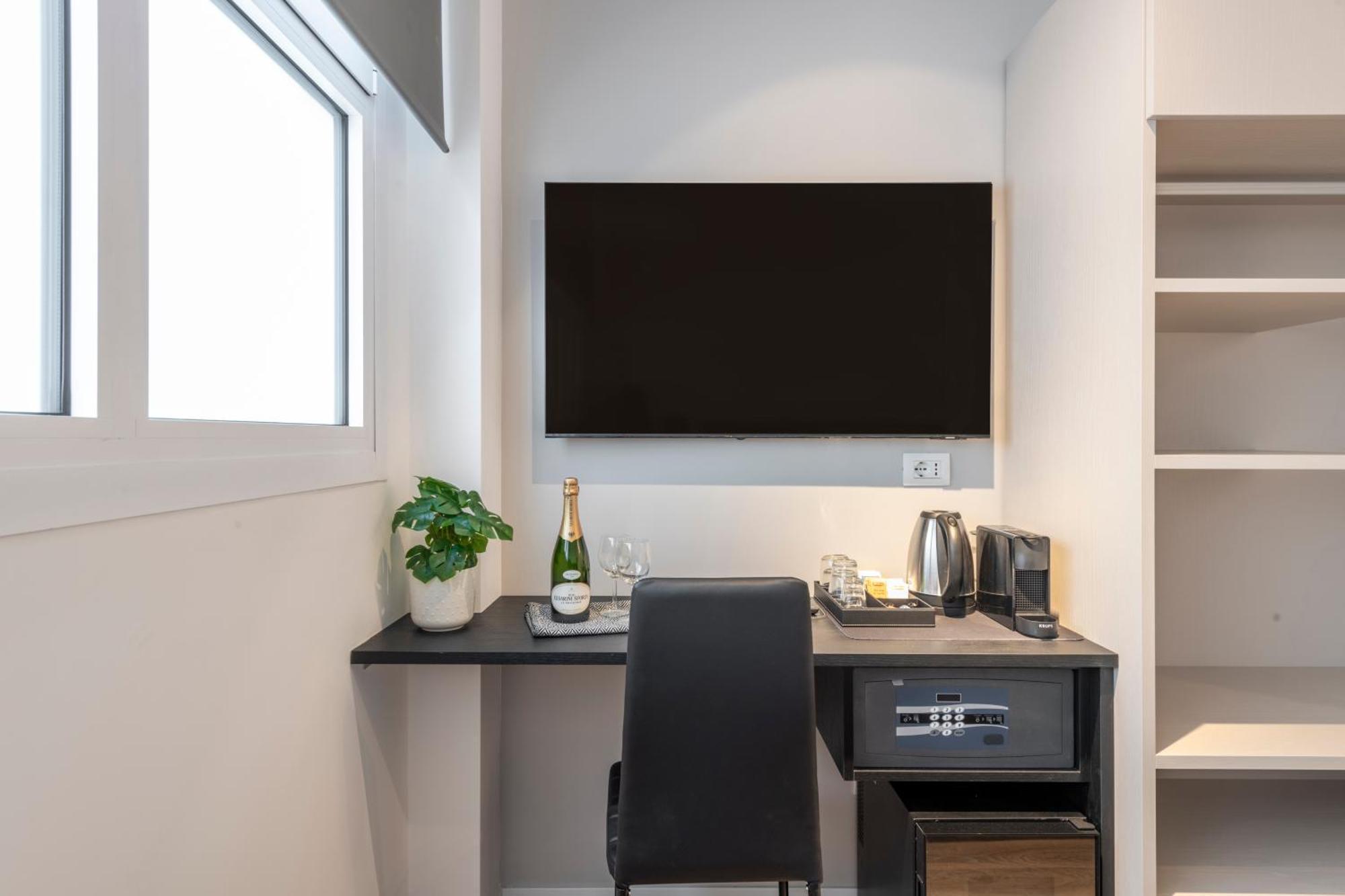 Bnbutler - Inbrera Suites - Giulianova, 1 Milano Exteriör bild